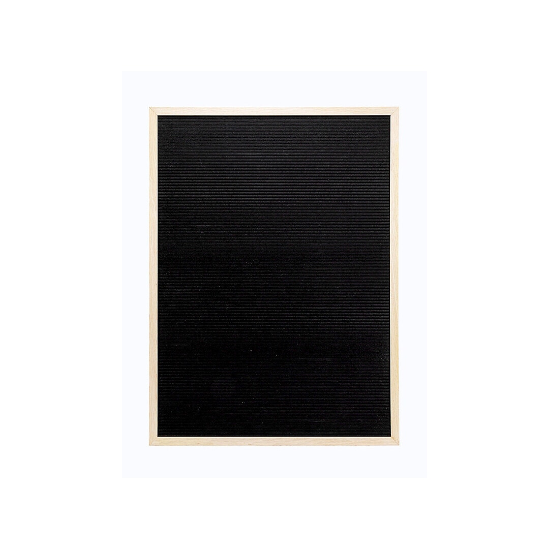 kirjaintaulu-60-x-80-cm-kirjaimet-1